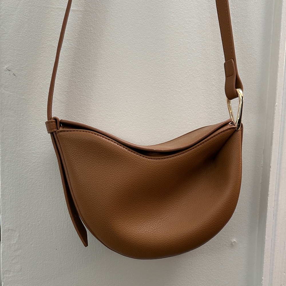 Brown crossbody purse